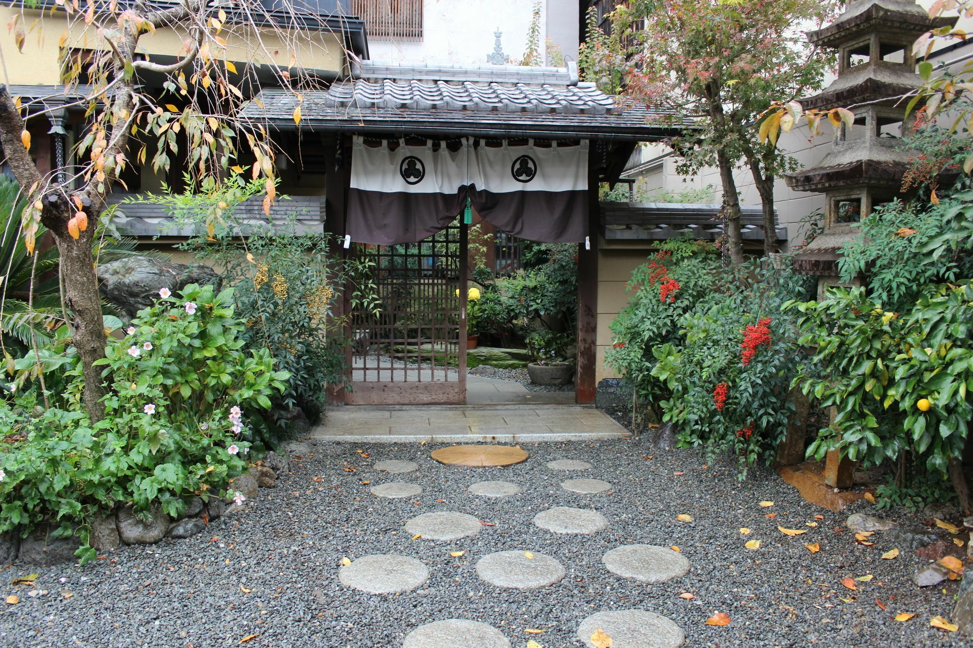 Kyoto Ryokan Gion Sano Екстер'єр фото
